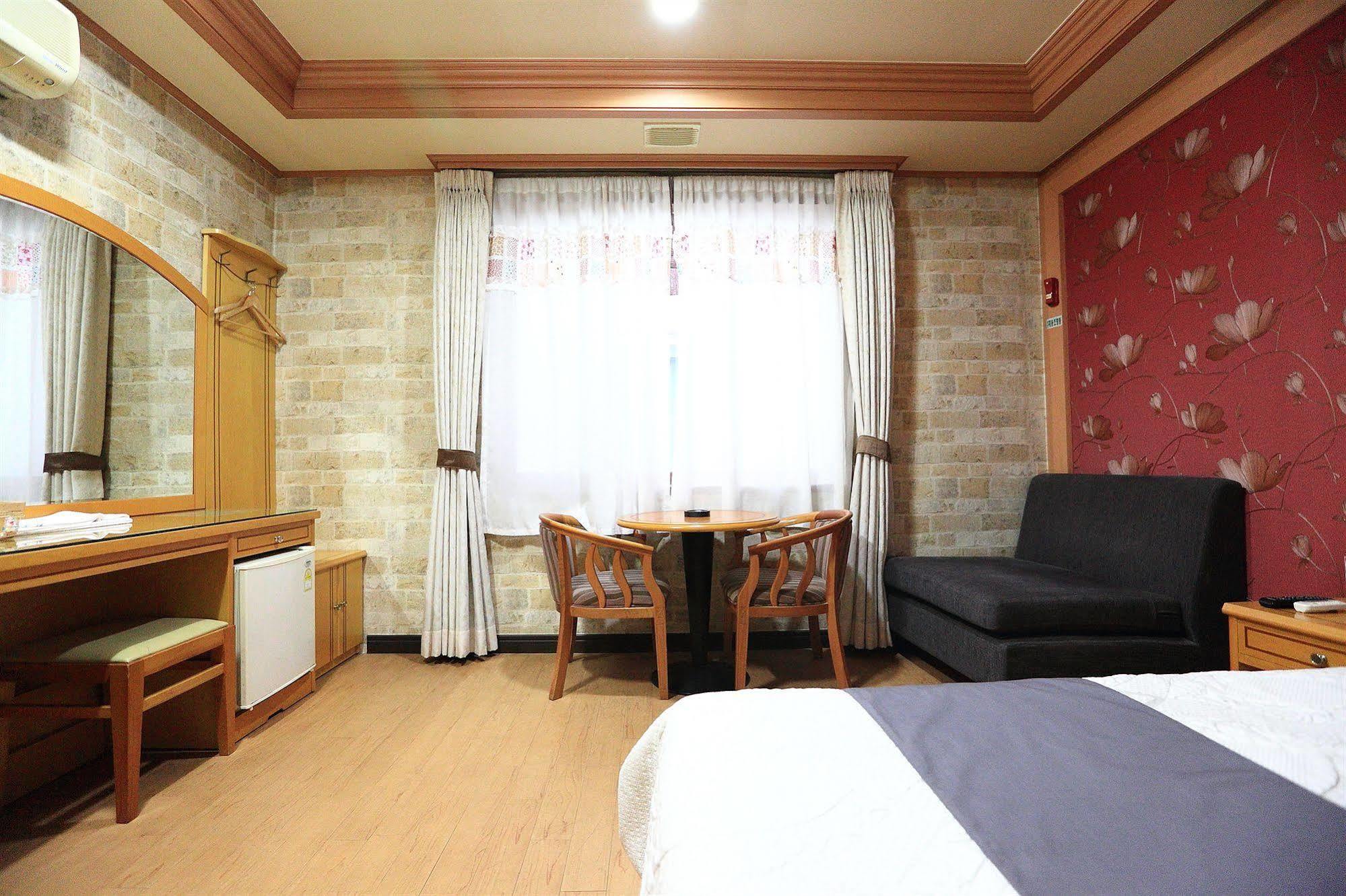 Jeju Olleh Hotel Eksteriør bilde